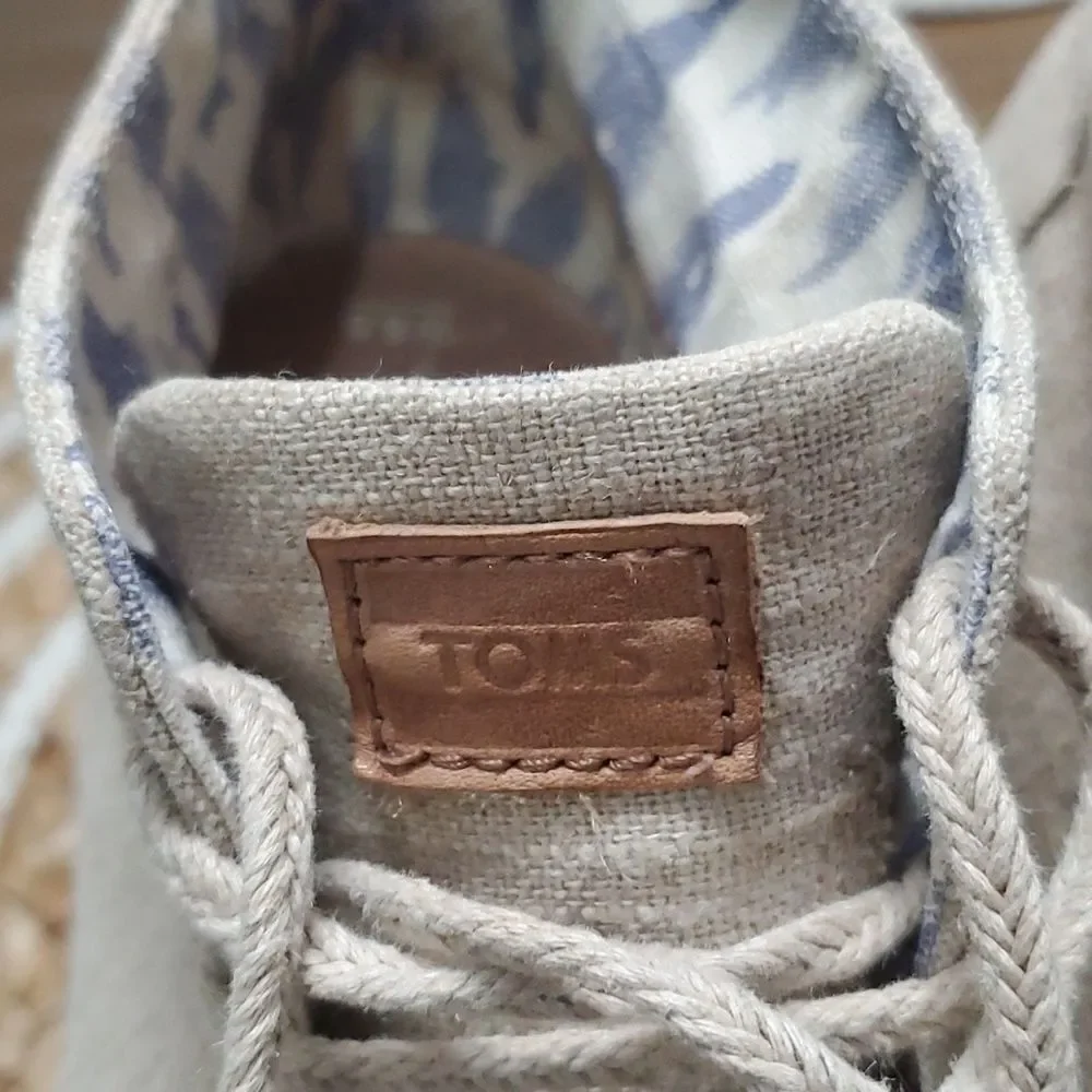 TOMS Tan Canvas Espadrille Wedges, Size 8.5